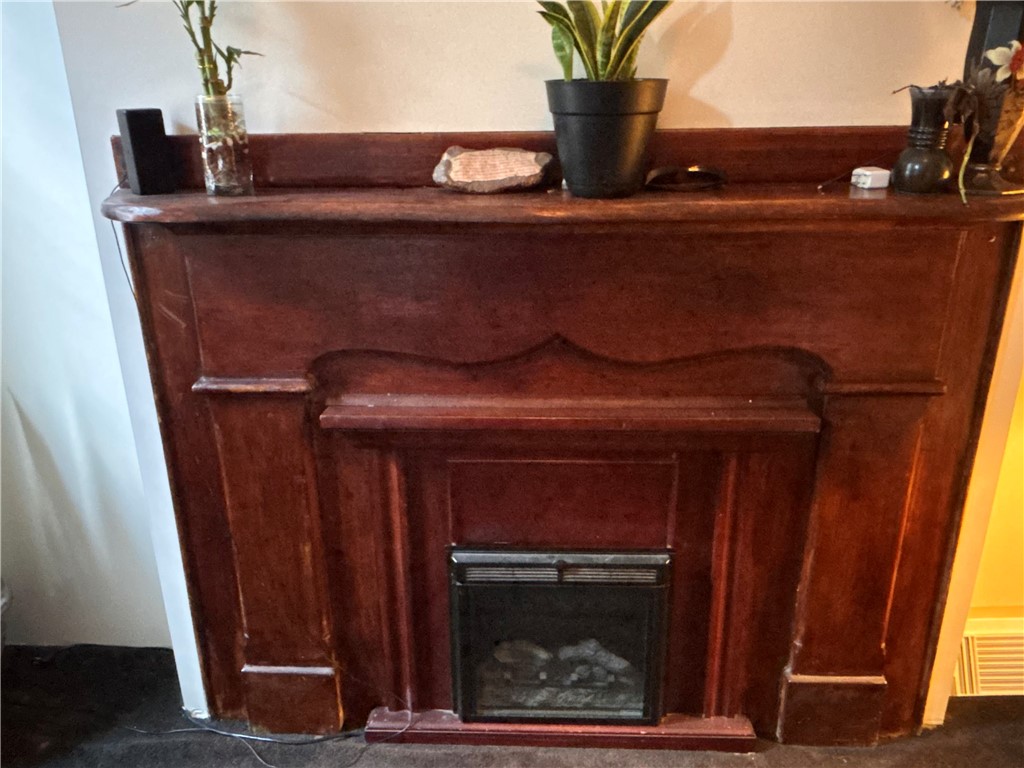 Central North Side, Pennsylvania 15212, United States, 3 Bedrooms Bedrooms, ,2 BathroomsBathrooms,Residential,Active,189388