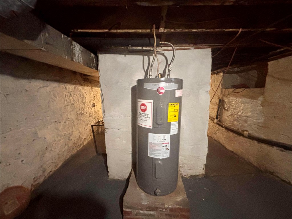 Central North Side, Pennsylvania 15212, United States, 3 Bedrooms Bedrooms, ,2 BathroomsBathrooms,Residential,Active,189388