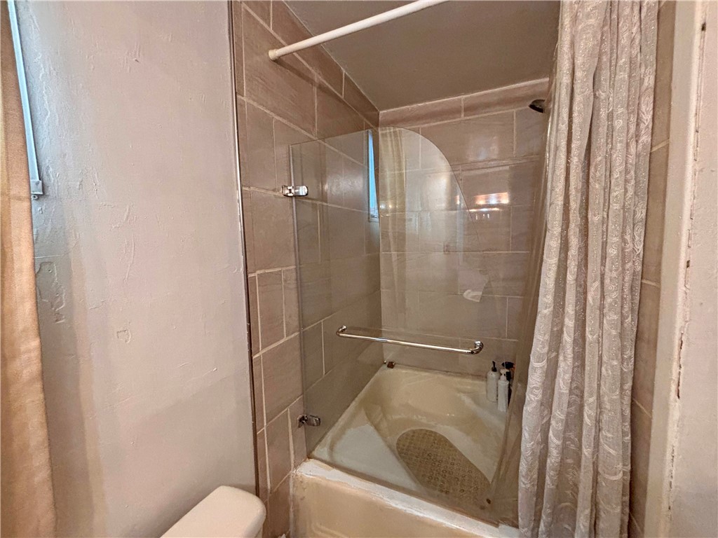 Central North Side, Pennsylvania 15212, United States, 3 Bedrooms Bedrooms, ,2 BathroomsBathrooms,Residential,Active,189388