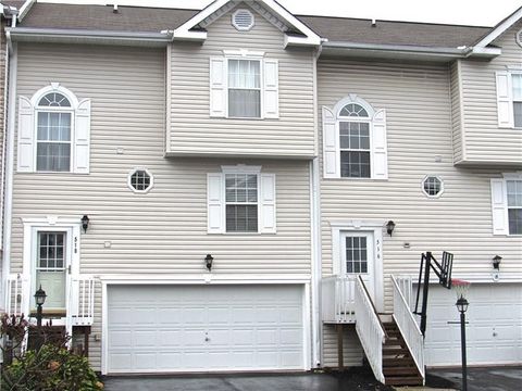 518 Ten Point Lane Cranberry Twp PA 16066