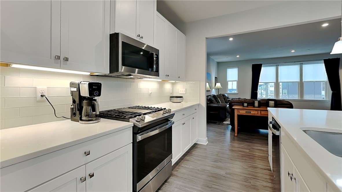 Cranberry Twp, Pennsylvania 16066, United States, 3 Bedrooms Bedrooms, ,3 BathroomsBathrooms,Residential,Active,248393