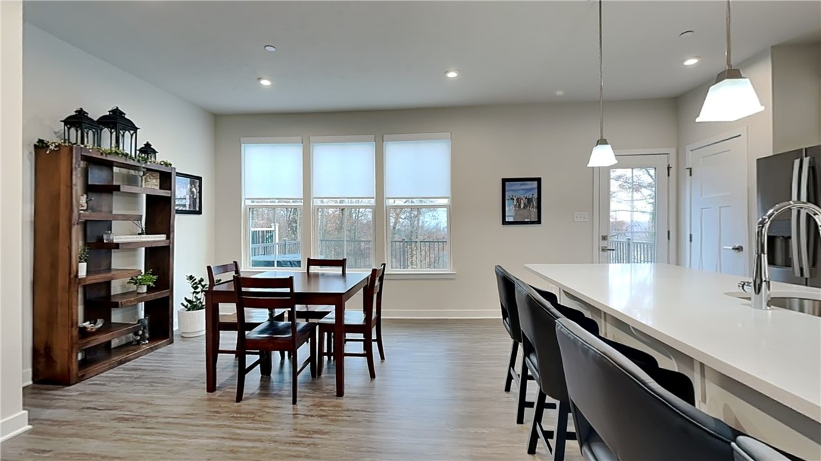 Cranberry Twp, Pennsylvania 16066, United States, 3 Bedrooms Bedrooms, ,3 BathroomsBathrooms,Residential,Active,248393