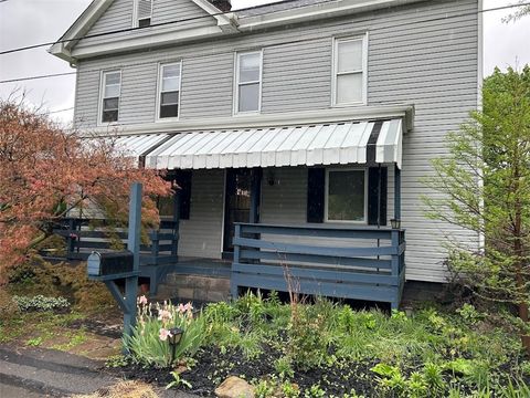 Photo of 101 Linden St, Glenshaw, PA 15116 (MLS # 1750886)