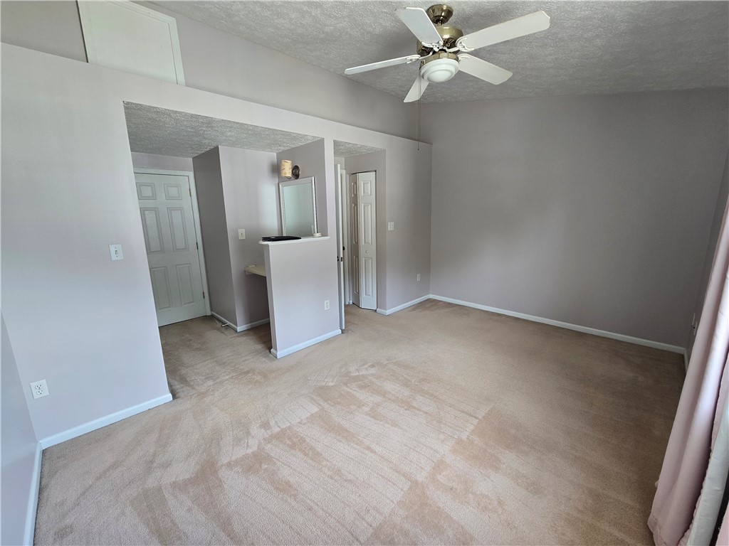 Baldwin Twp, Pennsylvania 15227, United States, 2 Bedrooms Bedrooms, ,2 BathroomsBathrooms,Residential,Active,170124