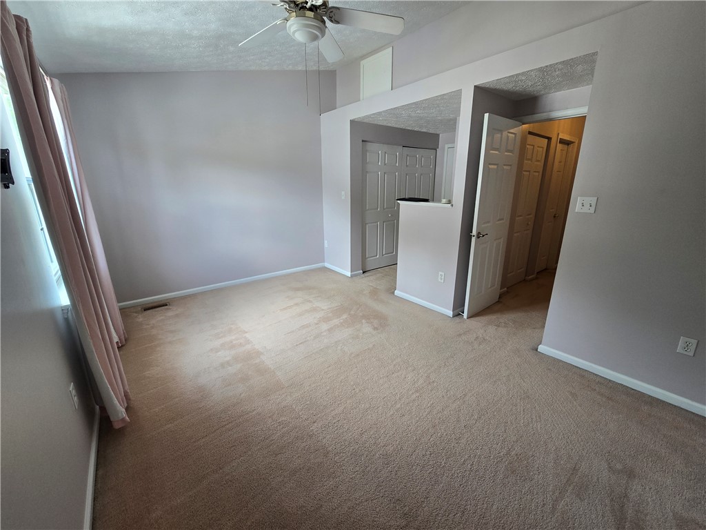 Baldwin Twp, Pennsylvania 15227, United States, 2 Bedrooms Bedrooms, ,2 BathroomsBathrooms,Residential,Active,170124