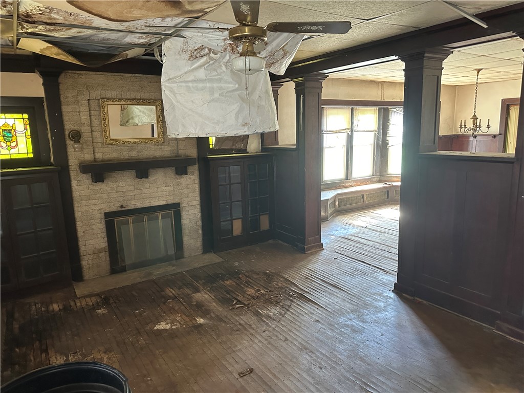 410 Mitchell Ave