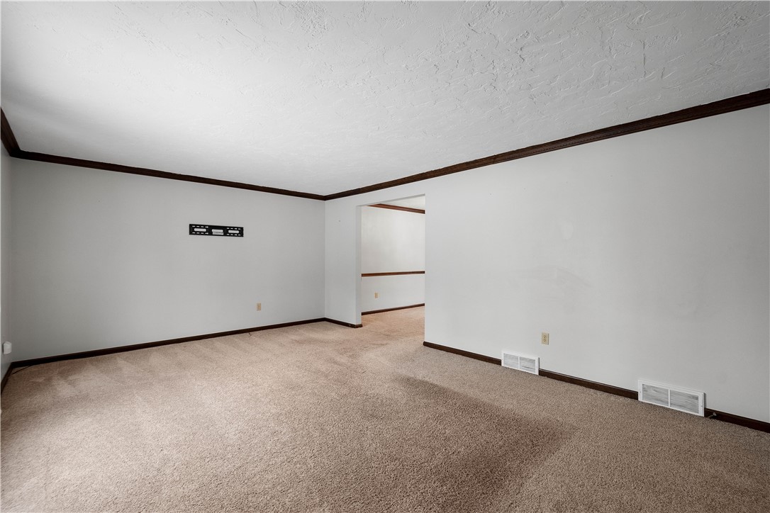 Peters Twp, Pennsylvania 15317, United States, 4 Bedrooms Bedrooms, ,3 BathroomsBathrooms,Residential,Active,81581