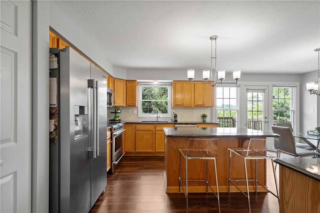 Nottingham, Pennsylvania 15330, United States, 4 Bedrooms Bedrooms, ,3 BathroomsBathrooms,Residential,Active,160848