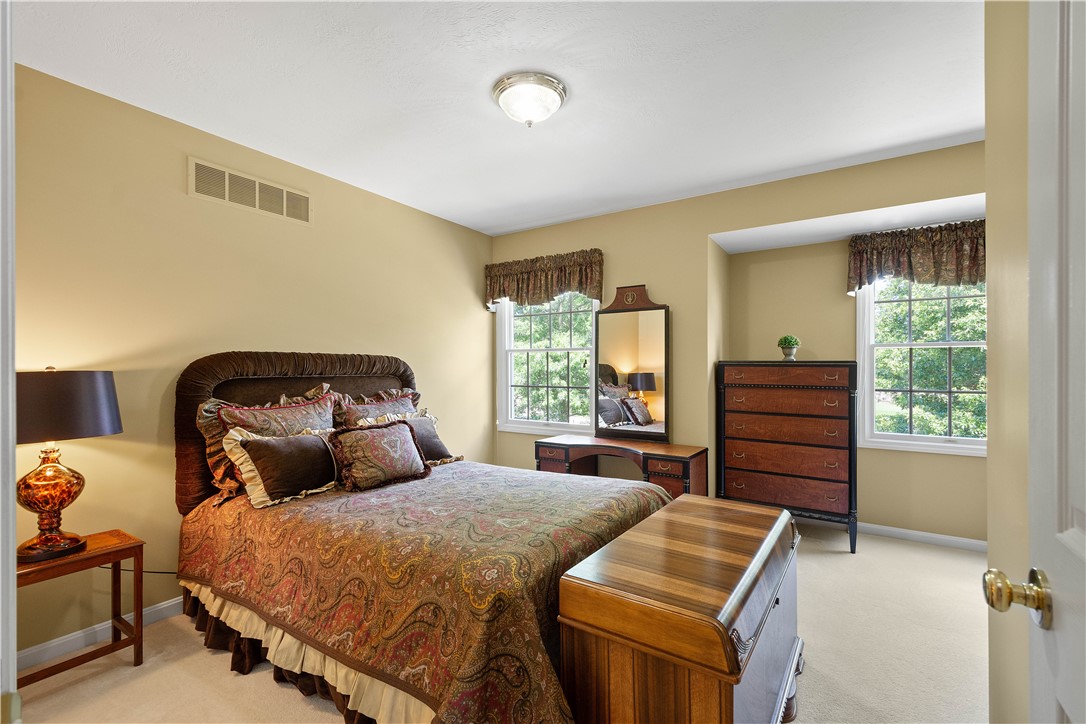 Nottingham, Pennsylvania 15330, United States, 4 Bedrooms Bedrooms, ,3 BathroomsBathrooms,Residential,Active,160848