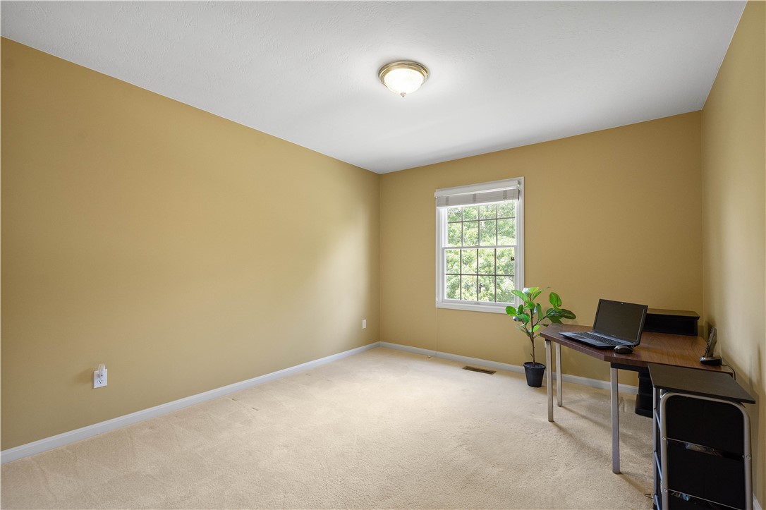 Nottingham, Pennsylvania 15330, United States, 4 Bedrooms Bedrooms, ,3 BathroomsBathrooms,Residential,Active,160848