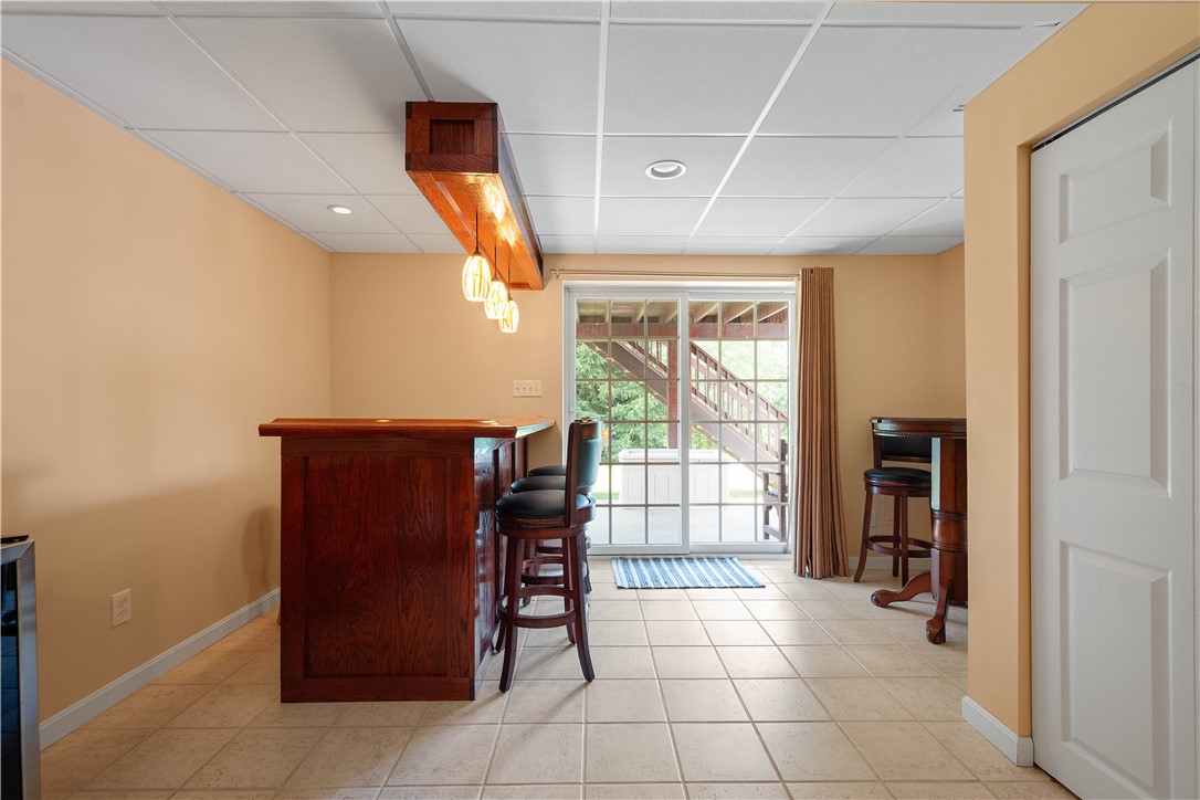 Nottingham, Pennsylvania 15330, United States, 4 Bedrooms Bedrooms, ,3 BathroomsBathrooms,Residential,Active,160848