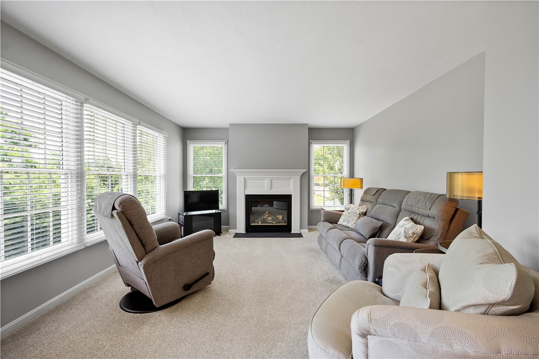 Nottingham, Pennsylvania 15330, United States, 4 Bedrooms Bedrooms, ,3 BathroomsBathrooms,Residential,Active,160848