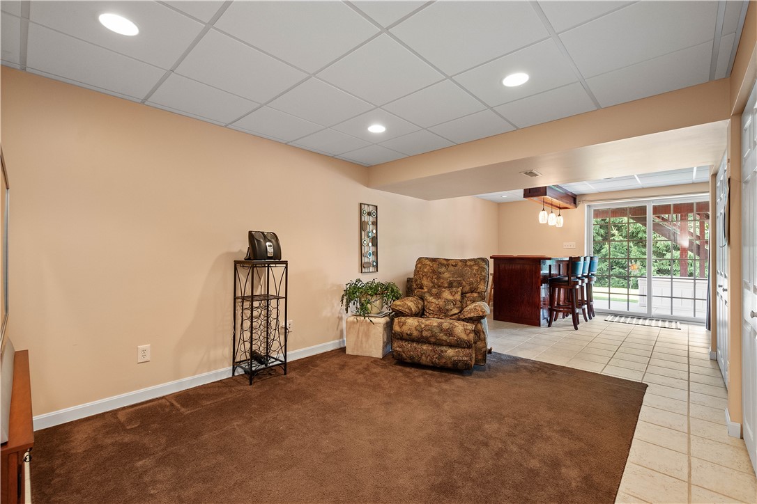 Nottingham, Pennsylvania 15330, United States, 4 Bedrooms Bedrooms, ,3 BathroomsBathrooms,Residential,Active,160848