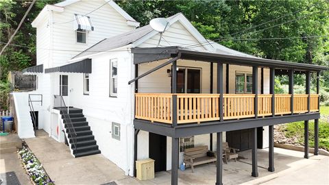 Photo of 751 Naylor St, Pittsburgh, PA 15207 (MLS # 1762860)