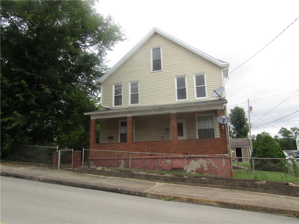 113 E Church Avenue, Masontown, Pennsylvania image 1