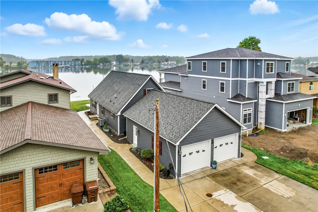 Conneaut Lake, Pennsylvania 16316, United States, 3 Bedrooms Bedrooms, ,3 BathroomsBathrooms,Residential,Contingent,216121