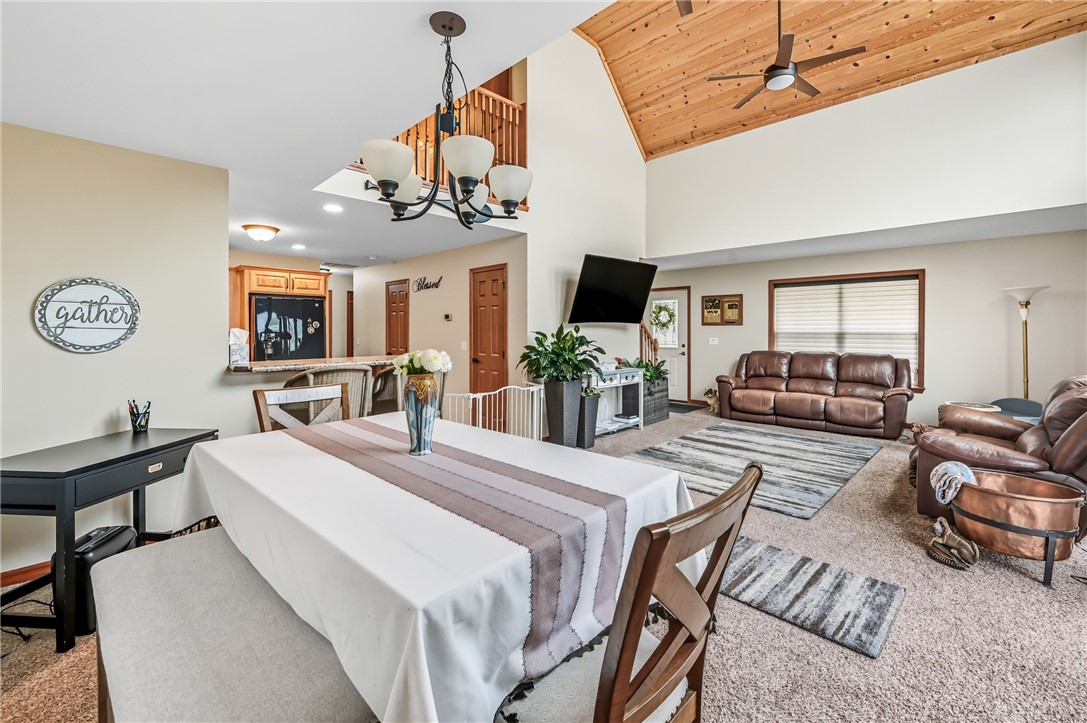 Conneaut Lake, Pennsylvania 16316, United States, 3 Bedrooms Bedrooms, ,3 BathroomsBathrooms,Residential,Contingent,216121