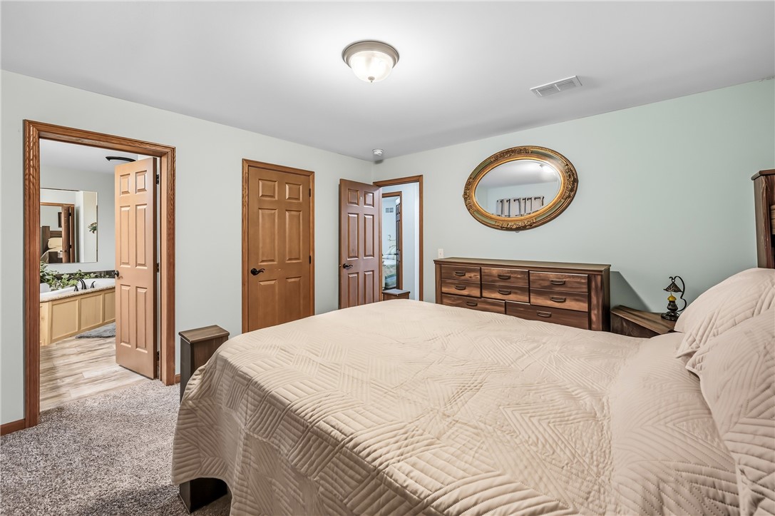 Conneaut Lake, Pennsylvania 16316, United States, 3 Bedrooms Bedrooms, ,3 BathroomsBathrooms,Residential,Contingent,216121