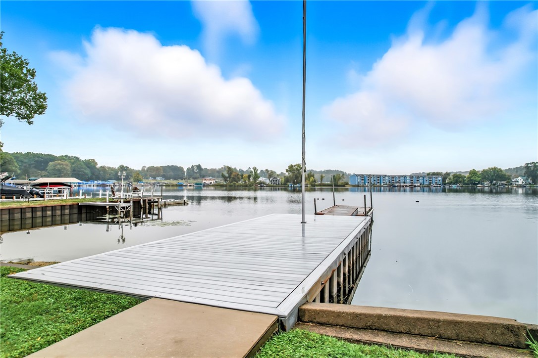 Conneaut Lake, Pennsylvania 16316, United States, 3 Bedrooms Bedrooms, ,3 BathroomsBathrooms,Residential,Contingent,216121