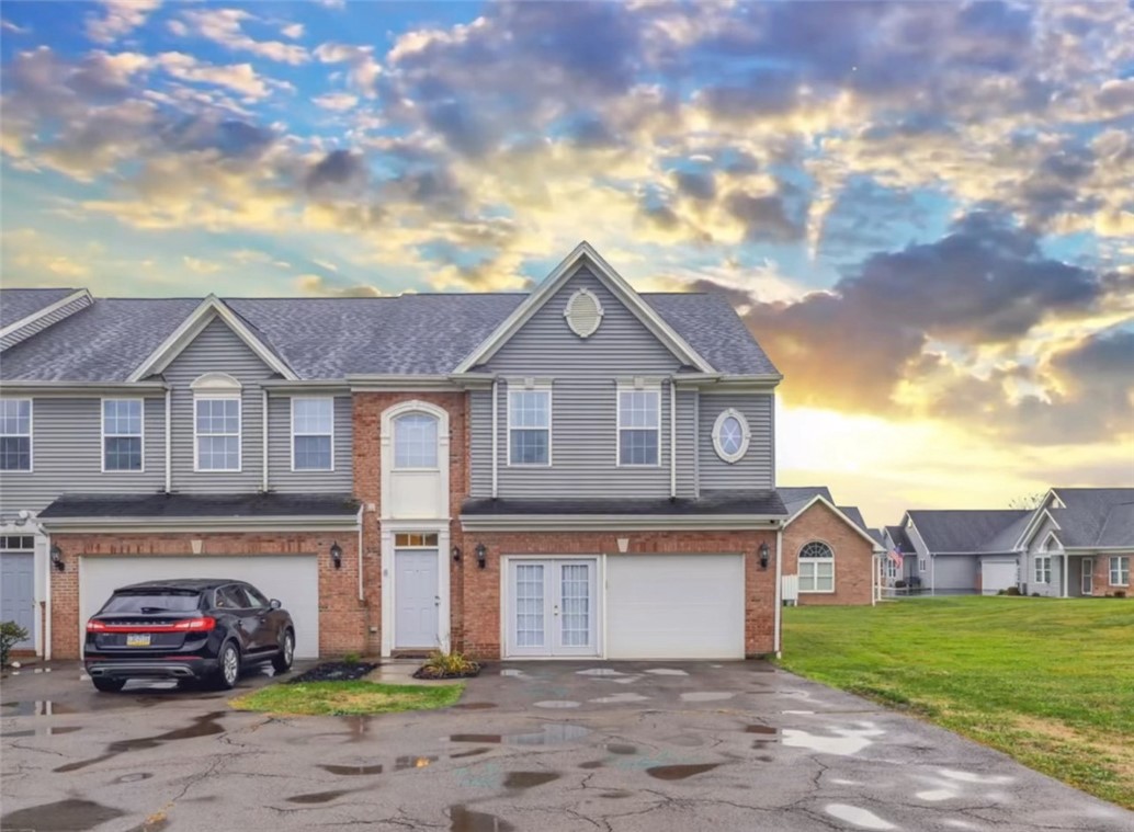 449 Country Club Dr 8