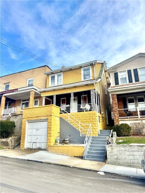 Photo of 91 Westwood St, Pittsburgh, PA 15211 (MLS # 1732703)