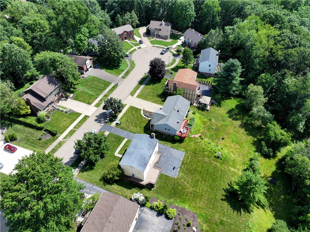 309 Windsor Dr