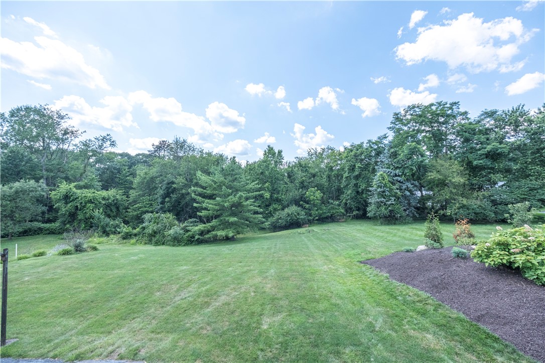 309 Windsor Dr