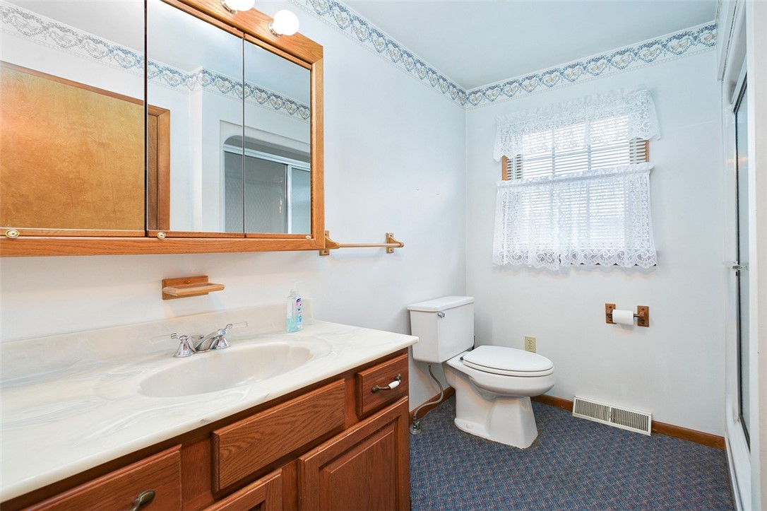 815 Franklin Ave Ave, Connellsville, Pennsylvania image 14