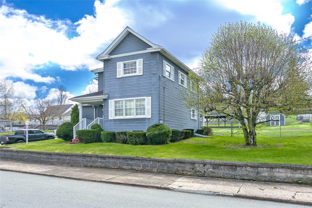 815 Franklin Ave Ave, Connellsville, Pennsylvania image 3