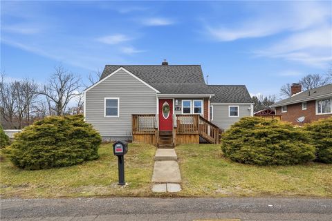 Photo of 112 Steelton Ave, Butler, PA 16001 (MLS # 1742637)