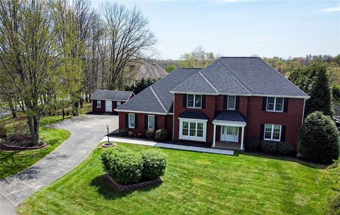 Photo of 213 Seminole Trl, Butler, PA 16001 (MLS # 1749620)