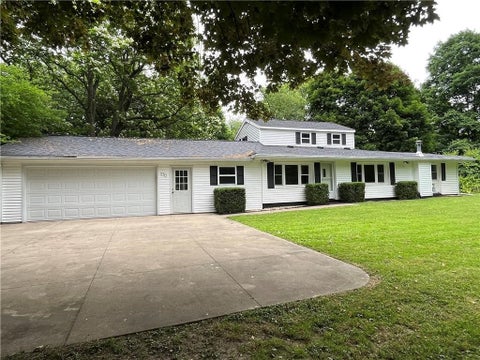 Photo for 3343 Lakeview Ave