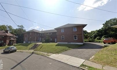 Apartment For Rent - 421 Ohio Ave Ave #14<br/> Clairton, PA 15025