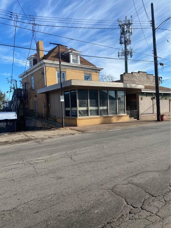 3411 Versailles Ave Ave, McKeesport, Pennsylvania image 1