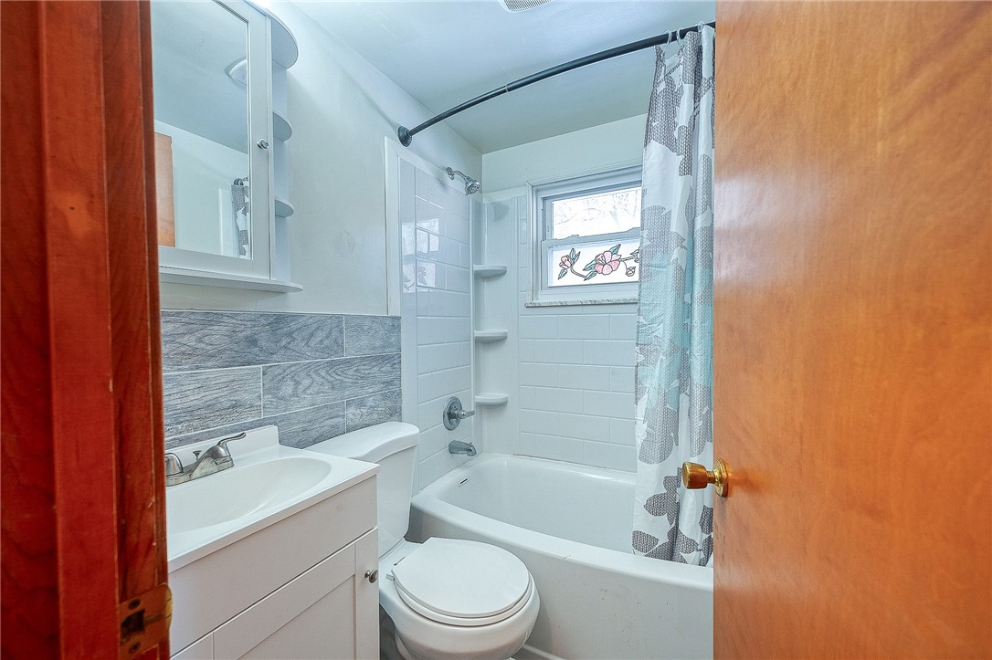 Penn Hills, Pennsylvania 15235, United States, 3 Bedrooms Bedrooms, ,3 BathroomsBathrooms,Residential,Active,186344