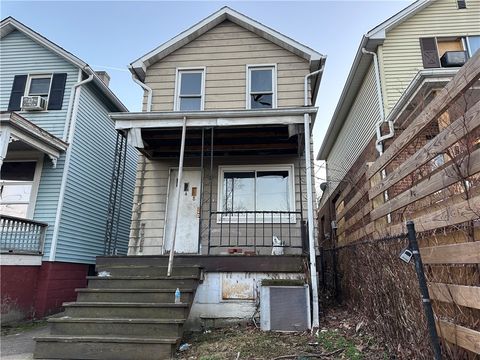 Photo of 448 Wisconsin St, Monongahela, PA 15063 (MLS # 1750683)
