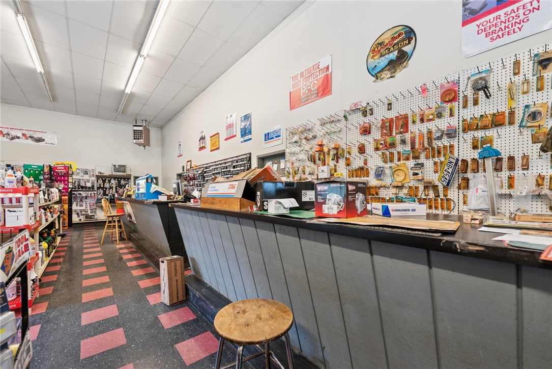 Richland School District, Pennsylvania 15904, United States, ,Commercial,Active,121473