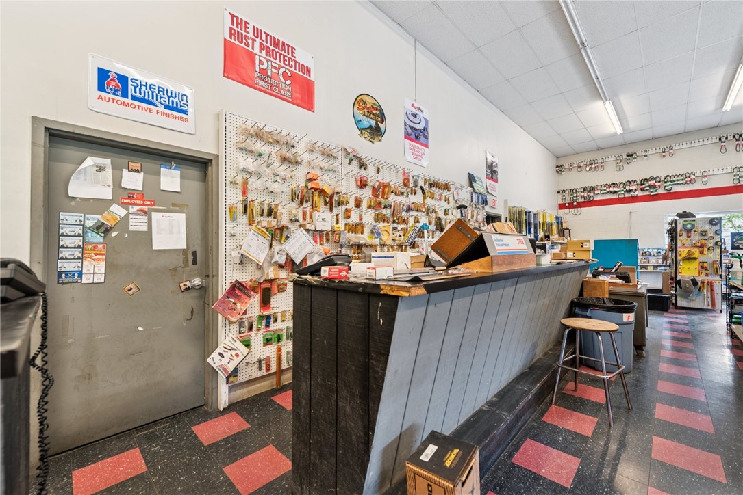 Richland School District, Pennsylvania 15904, United States, ,Commercial,Active,121473