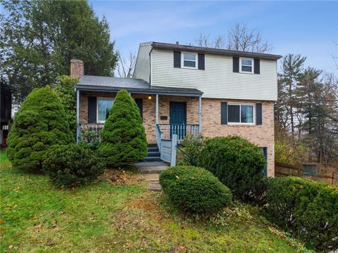 Photo of 1254 Rinaldi St, Verona, PA 15147 (MLS # 1732017)