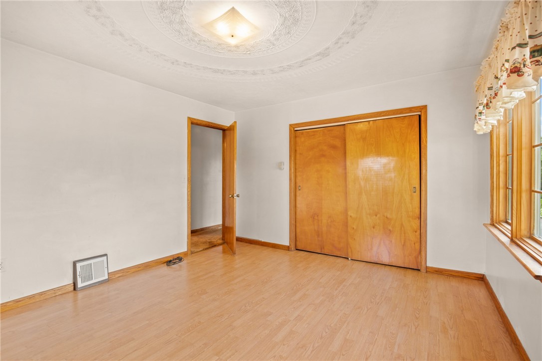 Somerset Twp, Pennsylvania 15501, United States, 4 Bedrooms Bedrooms, ,2 BathroomsBathrooms,Residential,Contingent,191180