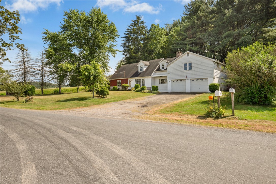 Somerset Twp, Pennsylvania 15501, United States, 4 Bedrooms Bedrooms, ,2 BathroomsBathrooms,Residential,Contingent,191180