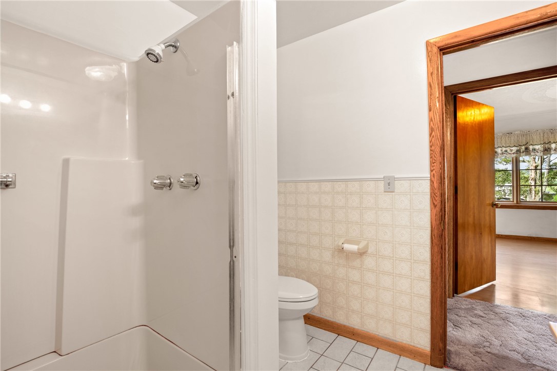 Somerset Twp, Pennsylvania 15501, United States, 4 Bedrooms Bedrooms, ,2 BathroomsBathrooms,Residential,Contingent,191180