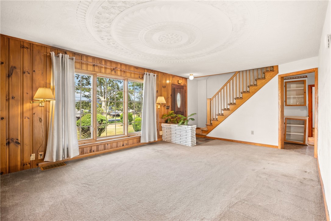 Somerset Twp, Pennsylvania 15501, United States, 4 Bedrooms Bedrooms, ,2 BathroomsBathrooms,Residential,Contingent,191180