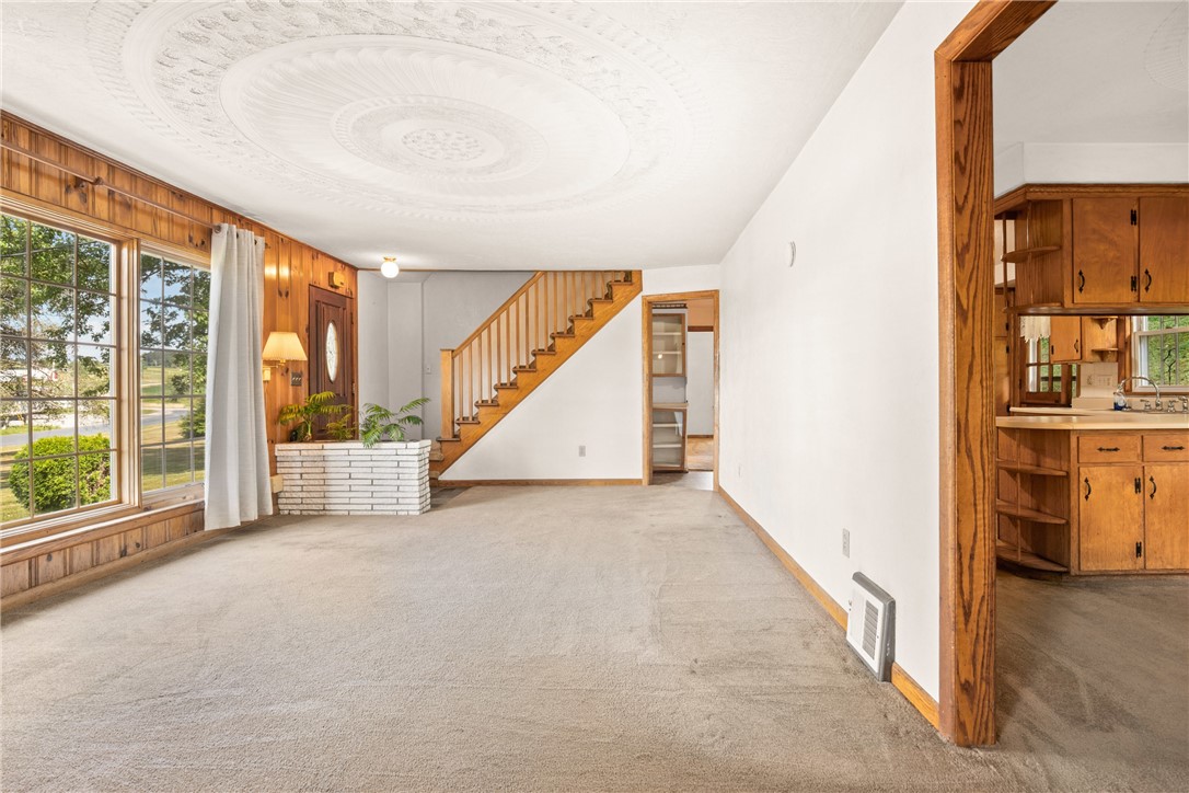 Somerset Twp, Pennsylvania 15501, United States, 4 Bedrooms Bedrooms, ,2 BathroomsBathrooms,Residential,Contingent,191180