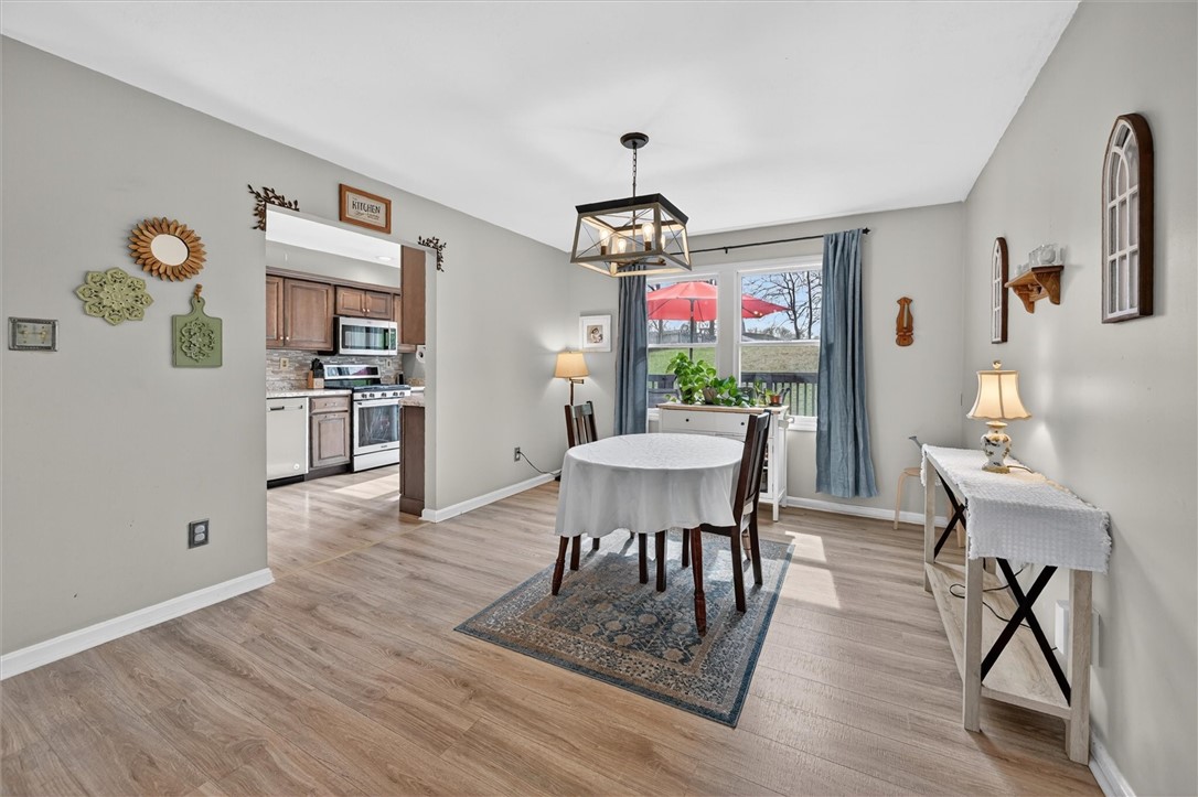 307 Lawrence Pl