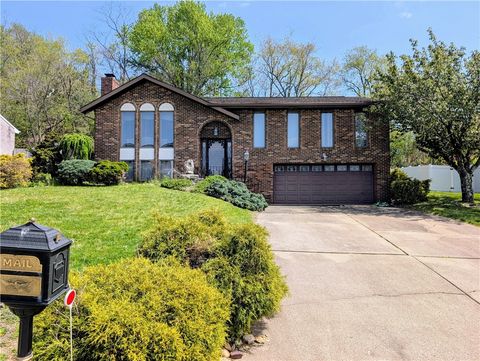 Photo of 74 Windcrest Dr, Cecil, PA 15321 (MLS # 1749815)