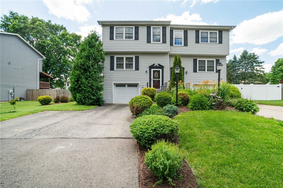 207 Opal Drive