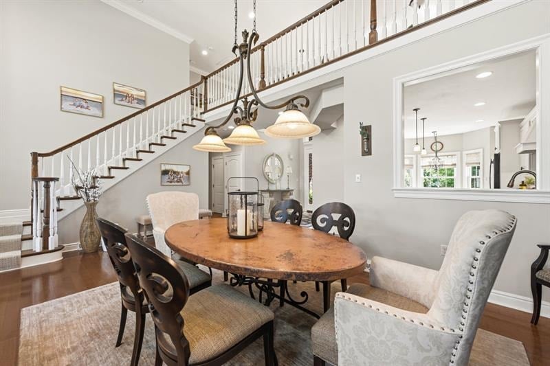 3264 Long Meadow Drive