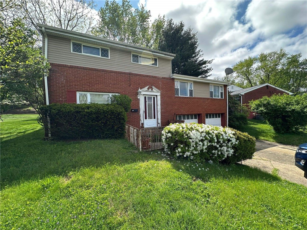 625 Dahlia Dr Dr, Monroeville, Pennsylvania image 1