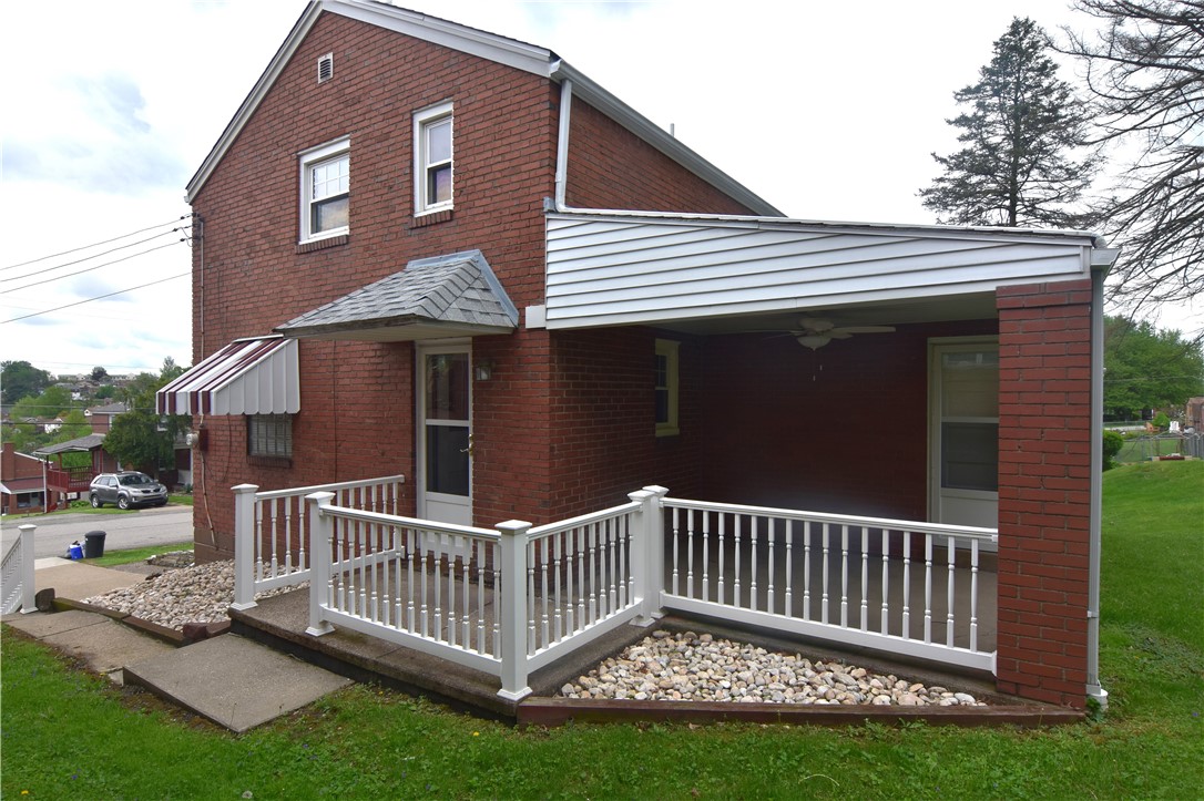 117 Constitution Ave Ave, West Mifflin, Pennsylvania image 25